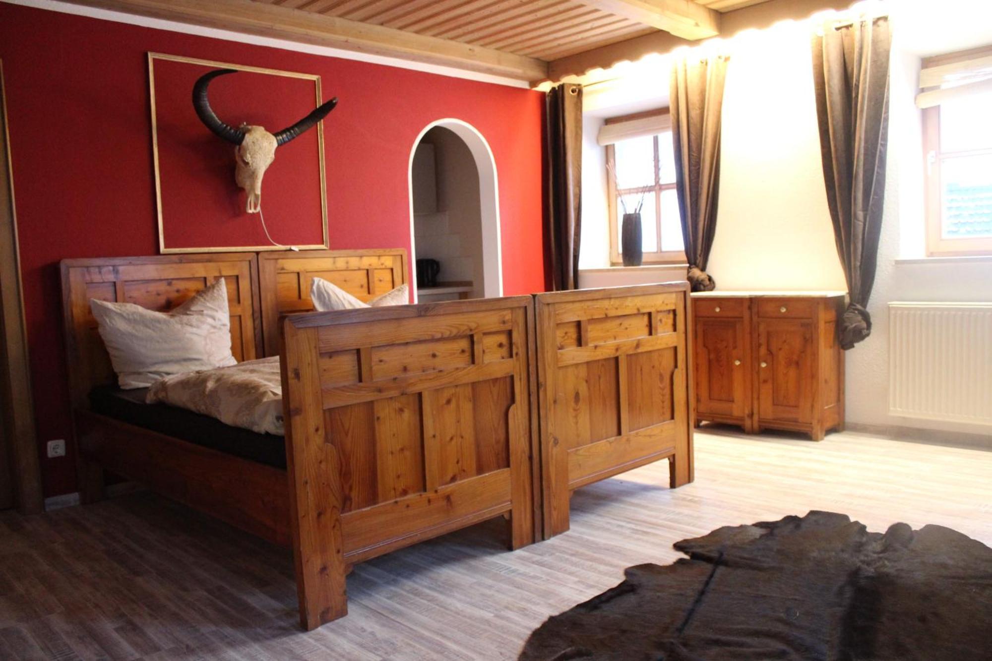 Landhotel Zum Matthiasl Bischofsreut Exterior photo